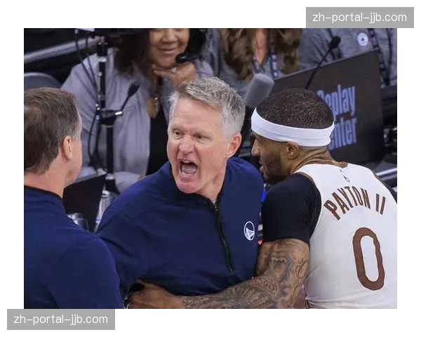 突发：猛龙主教练达尔科·拉贾科维奇在第三节因两次技术犯规被驱逐出场