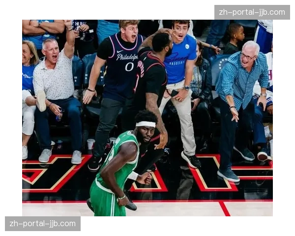 凯尔特人128-96狂胜76人，塔图姆布朗各得25分